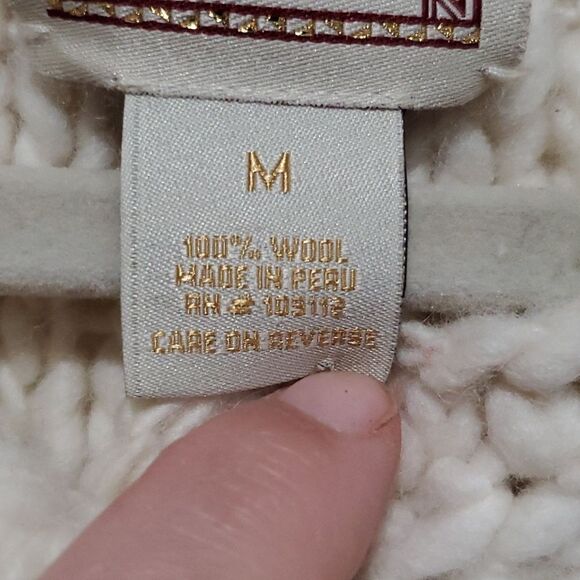 Mira Flores 100% Wool Cream Sweater Made in Peru Size M - Picture 10 of 13